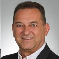 100+ Profile mit dem Suchbegriff „Niedermeyer“