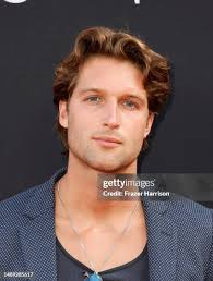 27 Harrison Steiner Photos & High Res Pictures