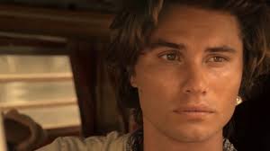 Outer Banks' Madelyn Cline says she's happily in love with co-star Chase  Stokes