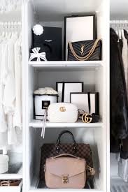 How To Clean Your Designer Handbag Teure Handtaschen Richtig Reinigen Ankleidezimmer Design Ankleidezimmer Designer Taschen