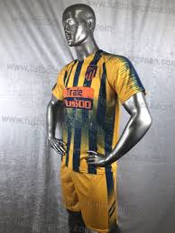 All information about atlético madrid (laliga) current squad with market values transfers rumours player stats fixtures news. Uniforme De Futbol Soccer Atletico De Madrid Tercero 2018 19 Amarillo