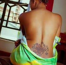 Mbinu mpya jinsi ya kukalia mboo wakati wa kuto.mbana. Kijiwe Cha Story Za Wakubwa Je Ungependa Kujua Namna Ya Kugusa Maeneo Yote Ndani Ya Maumbile Ya Mwanamke Unapomtomba 1 Kila Mboo Ikiwa Imesimama Kudinda Inaweza Fanya Kazi Hiyo Labda Kama Unazungumzia Kugusa