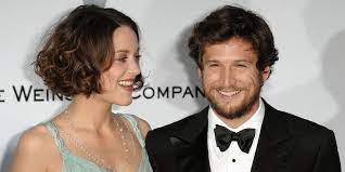 El trabajo del gran actor guillaume canet se refleja con feroz clarividencia en este retrato de un asesino en serie ambientado en la francia de finales de los setenta. Marion Cotillard S Partner Guillaume Canet Has Had Enough Of The Cheating Rumours