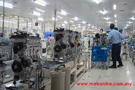 The cars have historically used daihatsu component designs. Daihatsu Perodua Engine Manufacturing Sdn Bhd Sendayan Helowiny