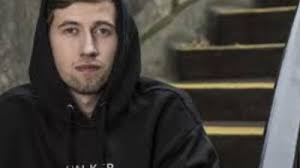 Alan Walker arrives in Mumbai ahead of India tour, ready to perform in 10  cities: video inside