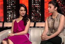 Cool Catfight Alert Are Alia Bhatt And Shraddha Kapoor Not On Talking Terms Http Bostondesiconnection Com Bollywood Gossip Celebrity News Shraddha Kapoor