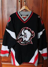 Download Pro Player Buffalo Sabres Mens Hockey Jersey Size Large Old Style Logo Sewn Nhl Hockey Jersey Logo Sewing Hockey
