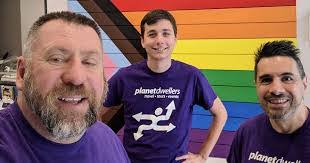 Dennis Basham's Instagram, Twitter & Facebook