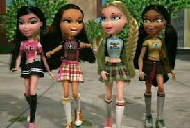 Pin By Bibigul Korganbaeva On Wallpapers Bratz Girls Cartoon Outfits Bratz Doll Outfits