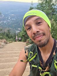 The Manitou Incline (Official Group)