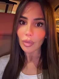 Milla regrette déjà son blond : retour à la brune