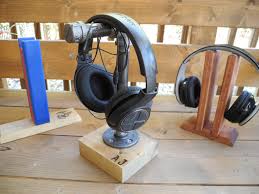 Are you looking for diy headphone stand? Diy Industrial Pipe Headphone Stand Woody Things Llc