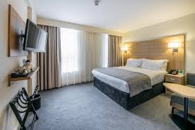 97 cromwell road, london, england, sw7 4dn, united kingdom. 708 Room Holiday Inn London Kensington Hotel Opens