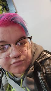 Jumping bridge longboard session