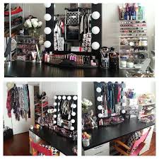 My makeup closet provides cruelty free, 100% synthetic brush sets. My Vanity Original Beauty Box Vanity Girl Hollywood Makeup Closet Www Originalbeautybox Com Makeup Org Original Beauty Box Beauty Box Makeup Organization