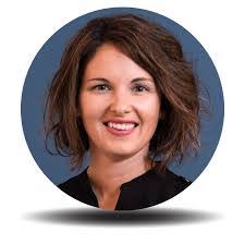 Crystal Kramer's Instagram, Twitter & Facebook