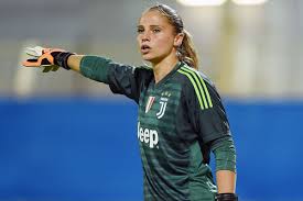 Juventus page) and competitions pages (champions league, premier league and more than 5000 competitions from 30+ sports. Juventus Women Laura Giuliani Vi Racconto Come Sono Arrivata In Bianconero