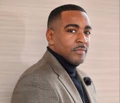 Q&A with Damien Howard Chief Servant Leader of “Clever Characters”