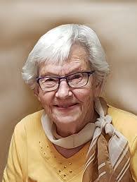 Jennifer Waldner's Instagram, Twitter & Facebook