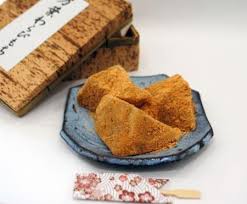 イメージ覆す 半端ない スイーツ 喫茶 万葉 のわらびもち おでかけトピック 兵庫おでかけプラス 神戸新聞next