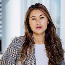 Marycruz Flores's Instagram, Twitter & Facebook