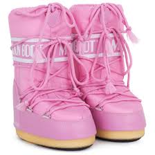 Rendered in a durable woven nylon, this pair boast a super grip sole. Moon Boot Pink Nylon Moon Boots Alexandalexa