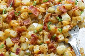 La Meilleure Recette De Petites Patates Bacon Et Fromage Pour Dejeuner Recipe Recipes Bacon Potato Cheesy Bacon Potatoes