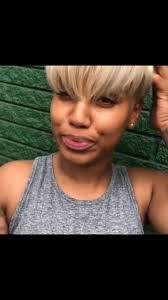 Kim Maxey's Instagram, Twitter & Facebook