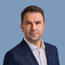 Paul Ene's Instagram, Twitter & Facebook