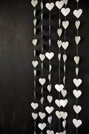 White Paper Love Heart Garland With I Carry Your Heart Tag Valentines Wedding Paper Heart Garland Heart Garland Heart Decorations