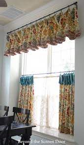 7 Nice Designs Of Kitchen Curtains The Heart Of Your Kitchen Kitchen Window Curtains Cafe Curtains Curtains