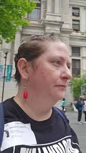 Allow me to reintroduce myself: I'm Amanda Gleason-Mack, but some people  call me Amanda Rocks or Manda Panda. While my roots are in the real estate  industry as an Associate Broker at