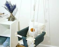 Circa 105 cm * 108 cm grundfläche ___ die kammern sind circa 10 cm hoch __ ideal für jedes alter __ kindergarten getestet ! Bestes Baby Kleinkind Schaukel Fur Innen Und Aussen Naturliche Baumwolle Holz Dunkel Grau Navy Blau Hellgrau Weiss Sand Geburtst Kleinkind Schaukel Baby