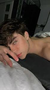 Any girl like me 🥺💗