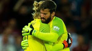 #lfc — james pearce (@jamespearcelfc. Football Liverpool Goalkeeper Loris Karius Given Standing Ovation Upon Anfield Return