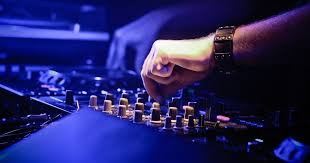 Oldies, dance, club & traditionelles deutsch, polnisch. Hochzeits Dj In Dortmund Buchen Event Portal