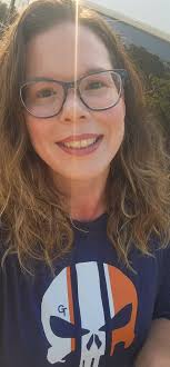 What's happening here? Help me please! I just cleaned my teeth and the gap  looks horrible