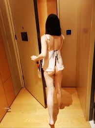 极品女神大胆裸体取外卖场面羞涩与刺激交织外卖小哥惊呆[23V-2.07GB] | 精选Porn