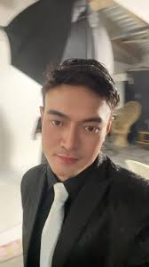 𝐀𝐫𝐦𝐚𝐧𝐝 𝐕.