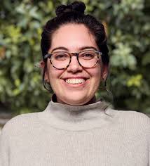 Hi Everyone! 💯💛✨ We welcome Savannah to our group this month! Savannah  Johnston-Schmidt, M.A., LPC-C, NCC (she/her) Psychotherapist The world of  mental health therapy can be quite intimidating and the decision to