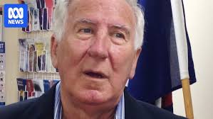 Outspoken WA MP Rob Johnson steps down from Liberal Party