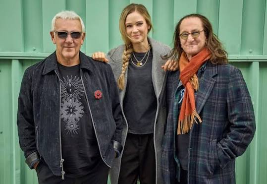 RUSH's GEDDY LEE On ANIKA NILLES: 'When We Started Playing With Her,  Something Felt Wrong', But By Fifth Day 'She Just F***ing Nailed It' -  BLABBERMOUTH.NET