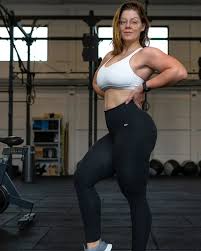 Miss Mia Fit Fan Page (@missmiafit.fanpage) • Threads, Say more