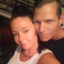 Pamela Sue Logan (@lonelymama41) • Instagram photos and videos