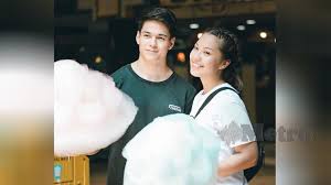 Nurul jannah binti muner (born 1 june 1995), known professionally as janna nick, is a malaysian actress and singer. Janna Nick Sedang Hangat Bercinta