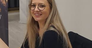 Edition. Lipsheim : Laura Diem sort son troisième roman, « A fleur d'elles »