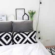 Denn wir zeigen euch einige einfache tricks, mit denen ihr, ohne viel geld auszugeben, ein traumhaft. Schlafzimmer Deko 5 Ideen Fur Ihre Ruhezone Connox