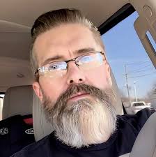 Looking for a great Barber in Decatur that can do beards???