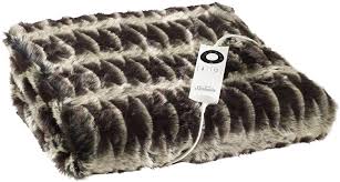Relaxwell by dreamland deluxe alaskan husky faux fur heated throw. Sunbeam Feel Perfect Luxe Faux Fur Heated Throw Tr6300 Appliances Online