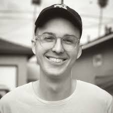 About Director Tom Morris — TomMorrisFilm